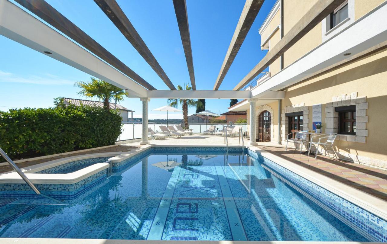 Villa Klaudia Trogir Eksteriør billede