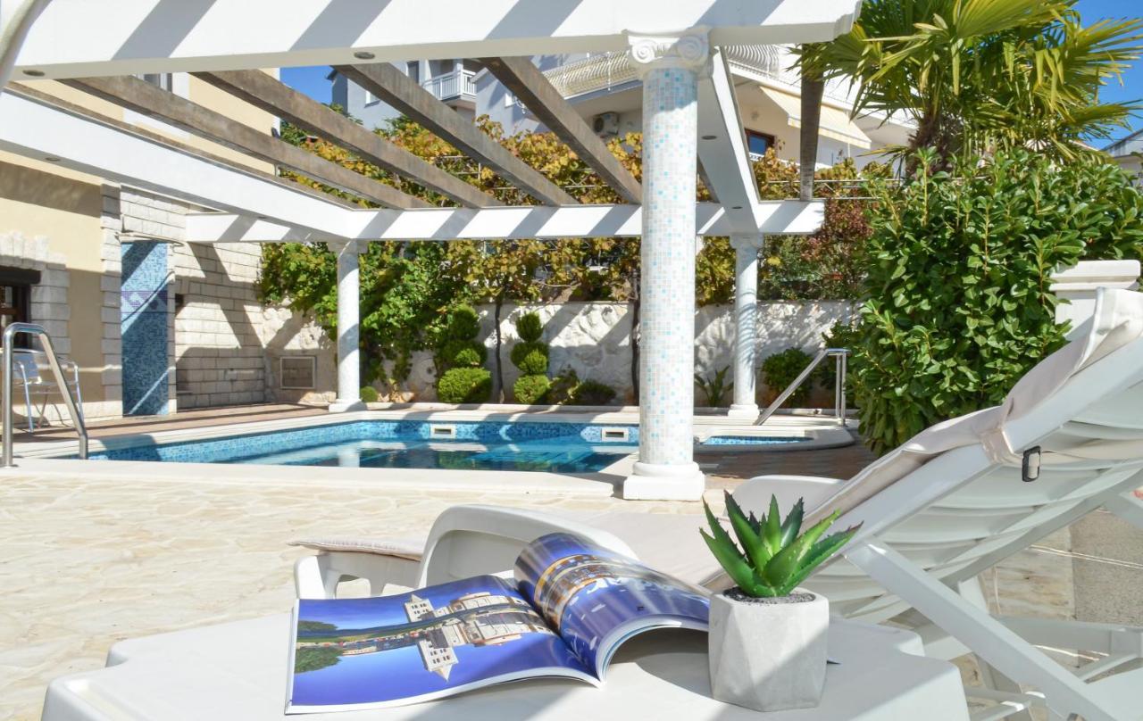 Villa Klaudia Trogir Eksteriør billede