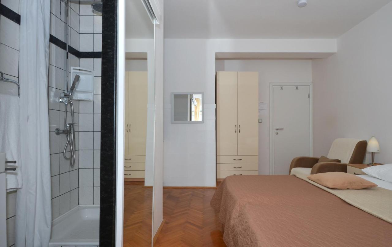 Villa Klaudia Trogir Eksteriør billede